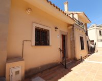 Resale - Townhouse / Duplex / Corner - Algorfa - La finca Golf
