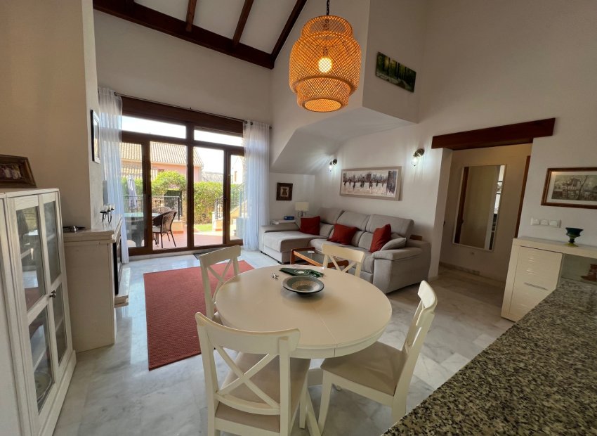 Resale - Townhouse / Duplex / Corner - Algorfa - La finca Golf