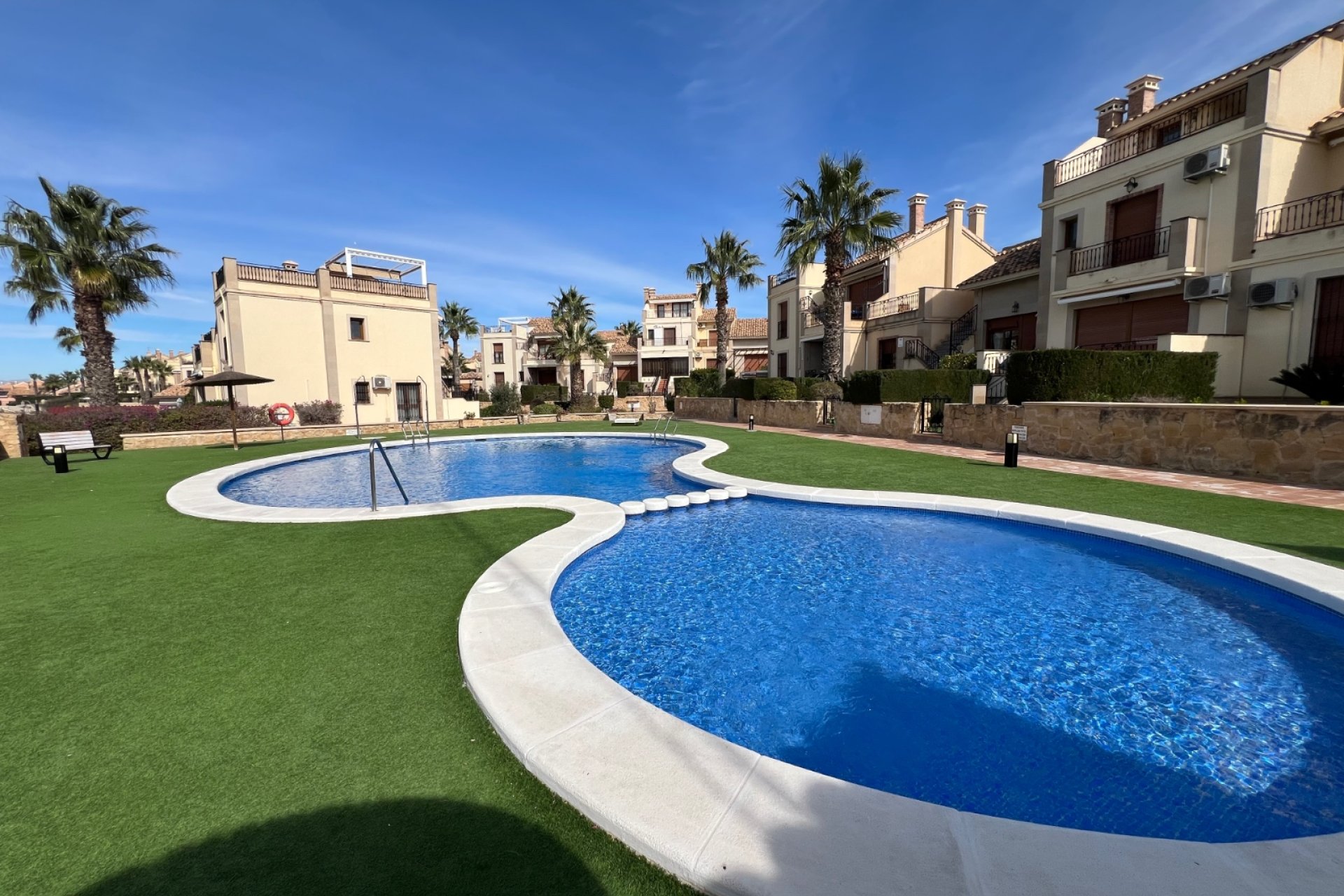Resale - Townhouse / Duplex / Corner - Algorfa - La finca Golf