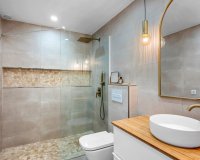 Resale - Townhouse / Duplex / Corner - Alicante - Playa San Juan