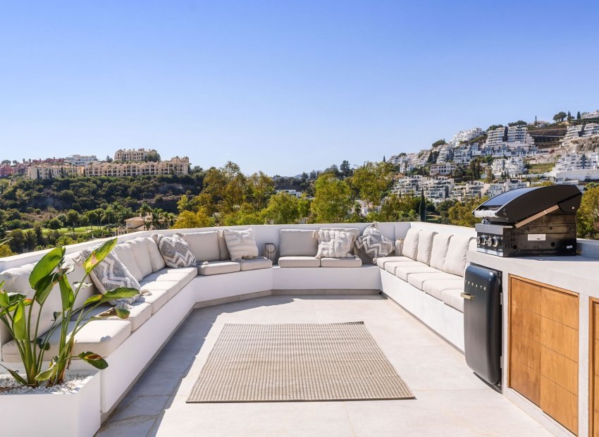 Resale - Townhouse / Duplex / Corner - Benahavís - La Quinta