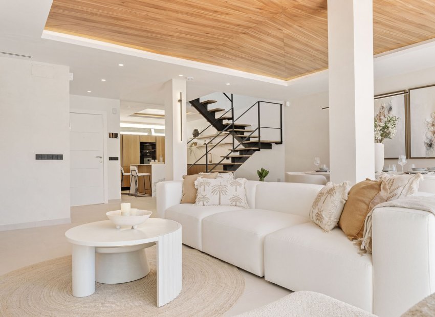 Resale - Townhouse / Duplex / Corner - Benahavís - La Quinta