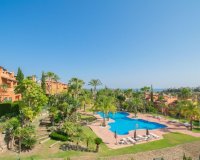 Resale - Townhouse / Duplex / Corner - Benahavís