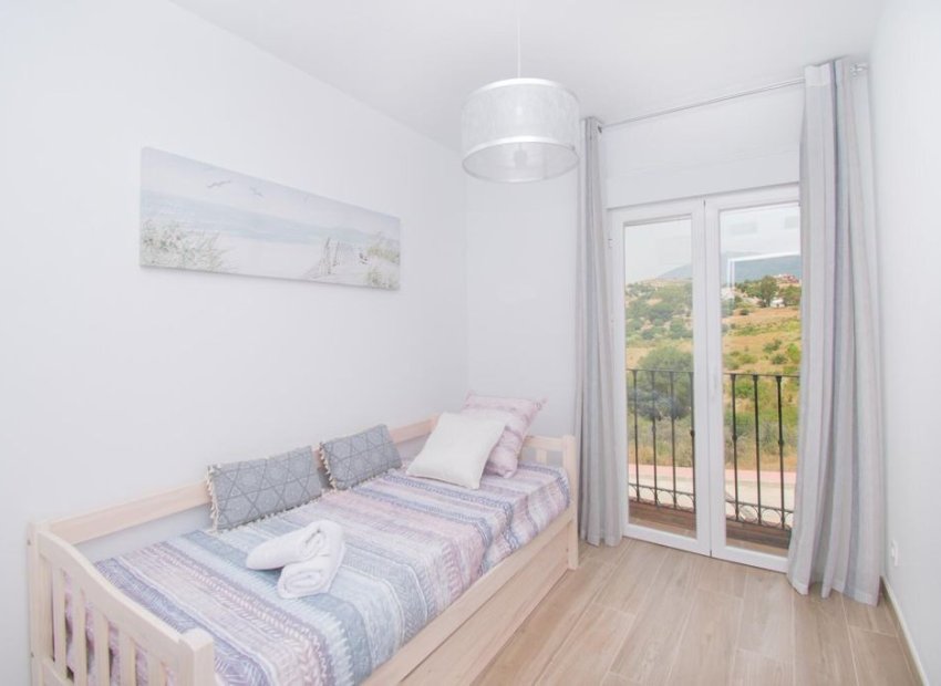 Resale - Townhouse / Duplex / Corner - Benahavís