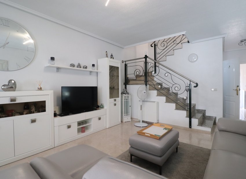 Resale - Townhouse / Duplex / Corner - Benijofar - Monte Azul