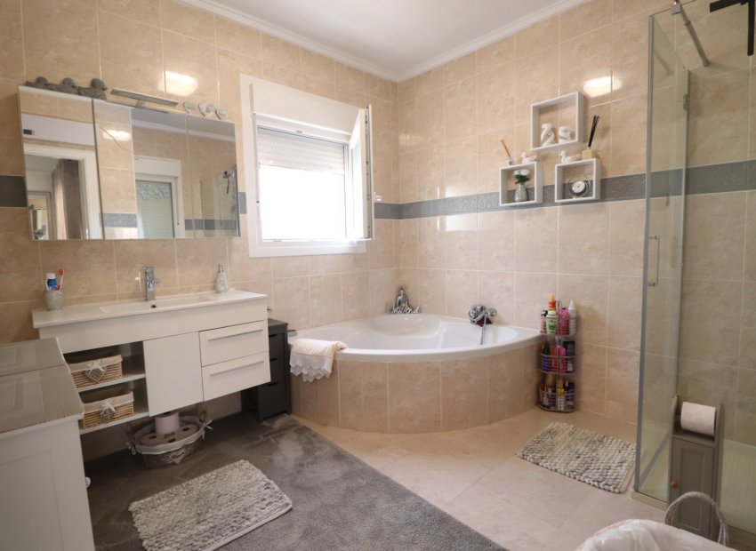 Resale - Townhouse / Duplex / Corner - Benijofar - Monte Azul