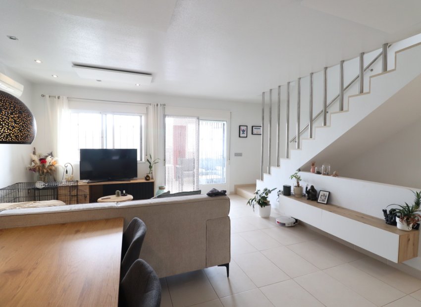 Resale - Townhouse / Duplex / Corner - Benijofar