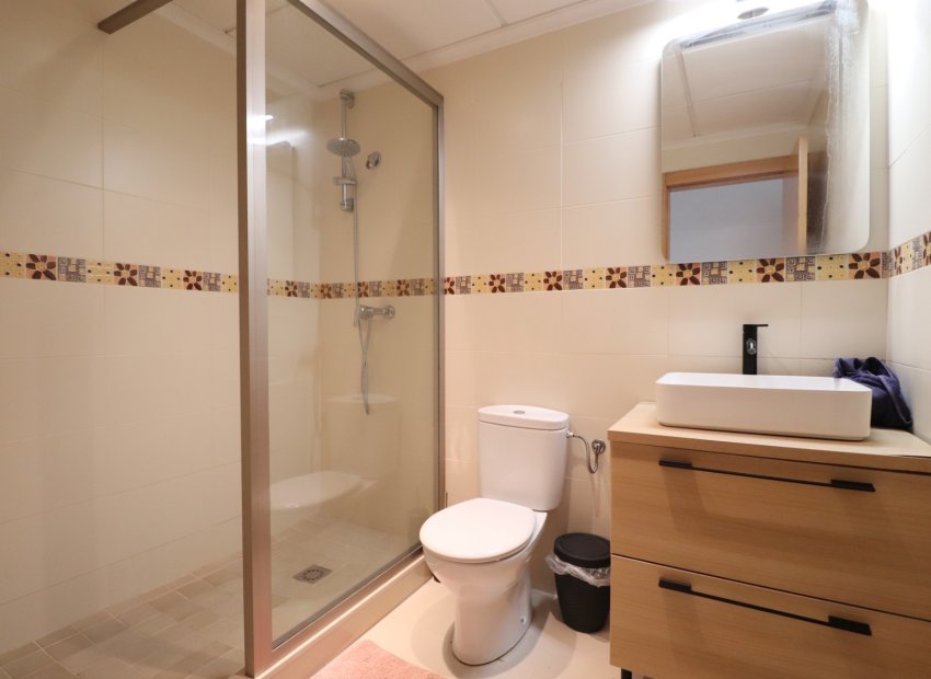 Resale - Townhouse / Duplex / Corner - Benijofar