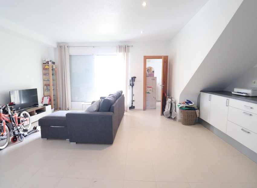 Resale - Townhouse / Duplex / Corner - Benijofar