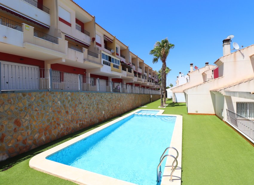 Resale - Townhouse / Duplex / Corner - Benijofar