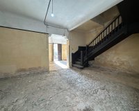 Resale - Townhouse / Duplex / Corner - Blanca