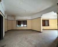 Resale - Townhouse / Duplex / Corner - Blanca