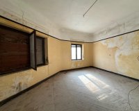 Resale - Townhouse / Duplex / Corner - Blanca