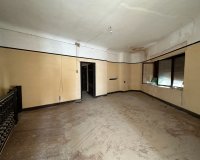 Resale - Townhouse / Duplex / Corner - Blanca