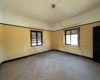 Resale - Townhouse / Duplex / Corner - Blanca