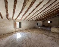 Resale - Townhouse / Duplex / Corner - Blanca