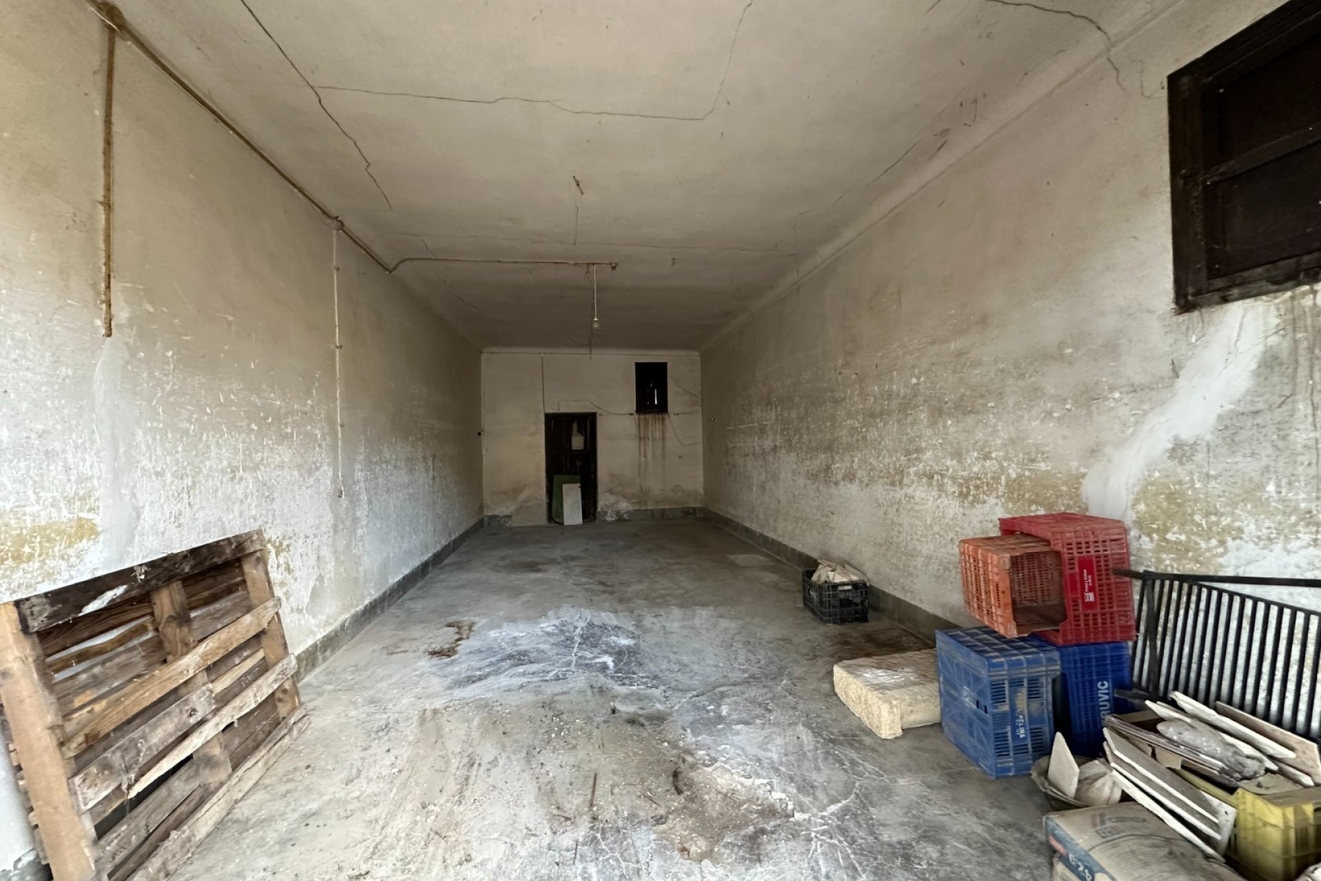 Resale - Townhouse / Duplex / Corner - Blanca