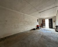 Resale - Townhouse / Duplex / Corner - Blanca