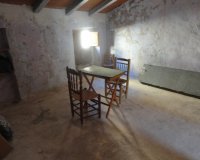 Resale - Townhouse / Duplex / Corner - Bolulla - Center