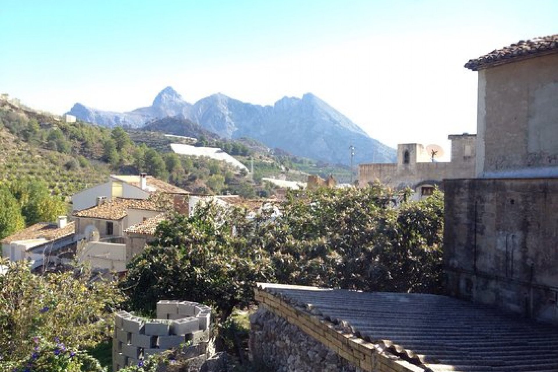 Resale - Townhouse / Duplex / Corner - Bolulla - Center