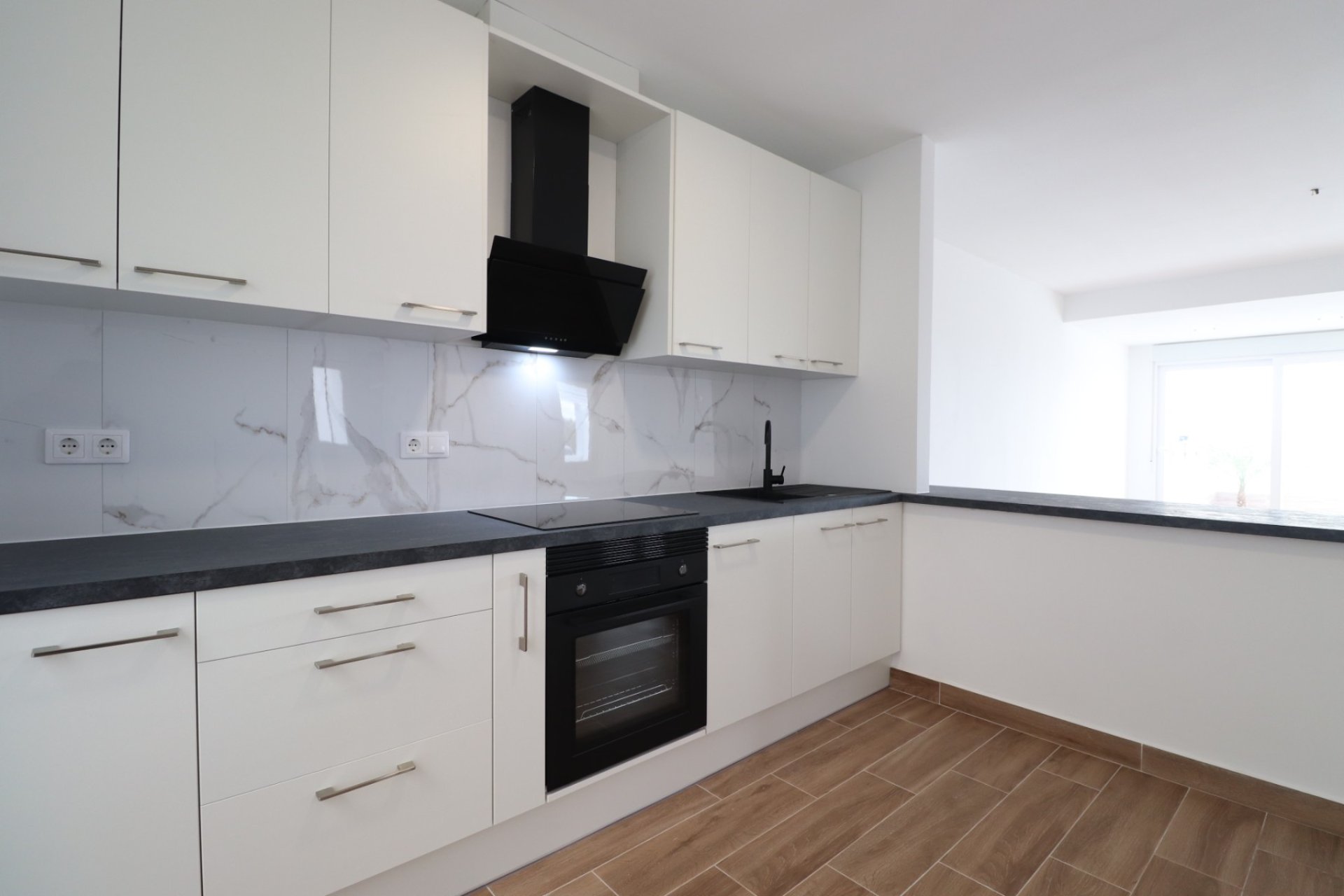 Resale - Townhouse / Duplex / Corner - Ciudad Quesada - Altos de Quesada