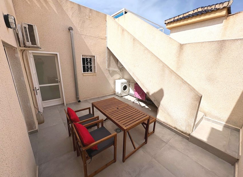 Resale - Townhouse / Duplex / Corner - Ciudad Quesada - Benimar