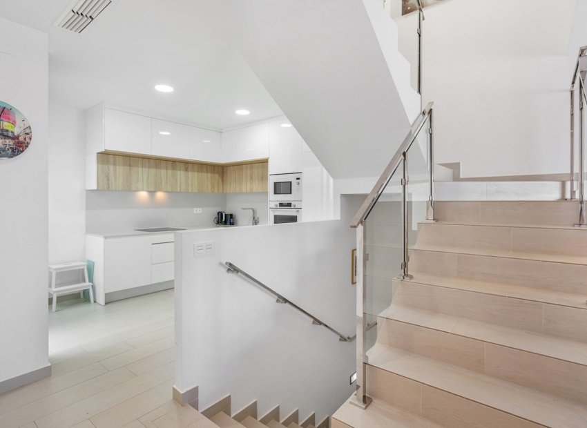 Resale - Townhouse / Duplex / Corner - Ciudad Quesada - Costa Blanca