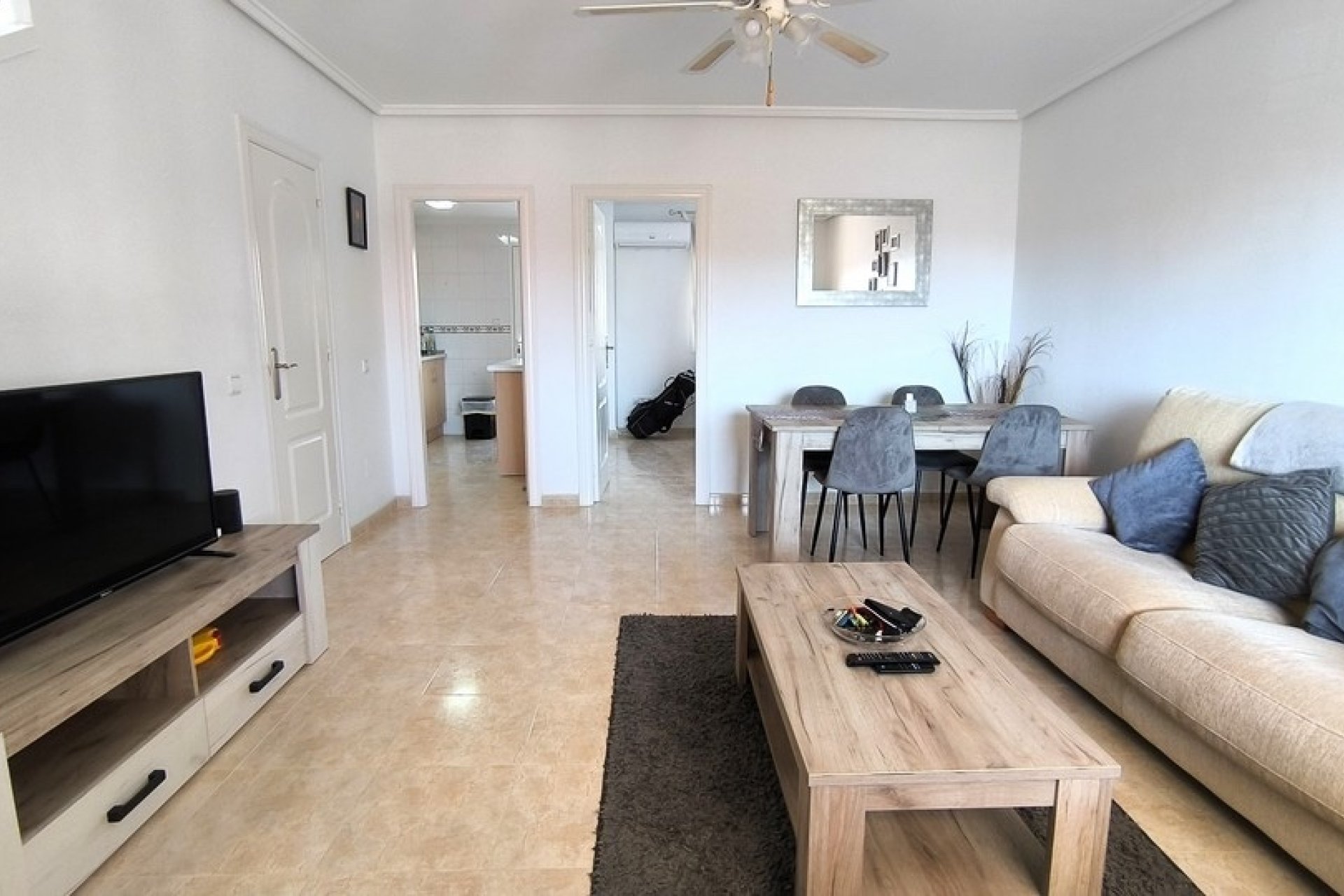 Resale - Townhouse / Duplex / Corner - Ciudad Quesada - Doña Pepa