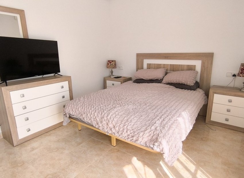 Resale - Townhouse / Duplex / Corner - Ciudad Quesada - Doña Pepa