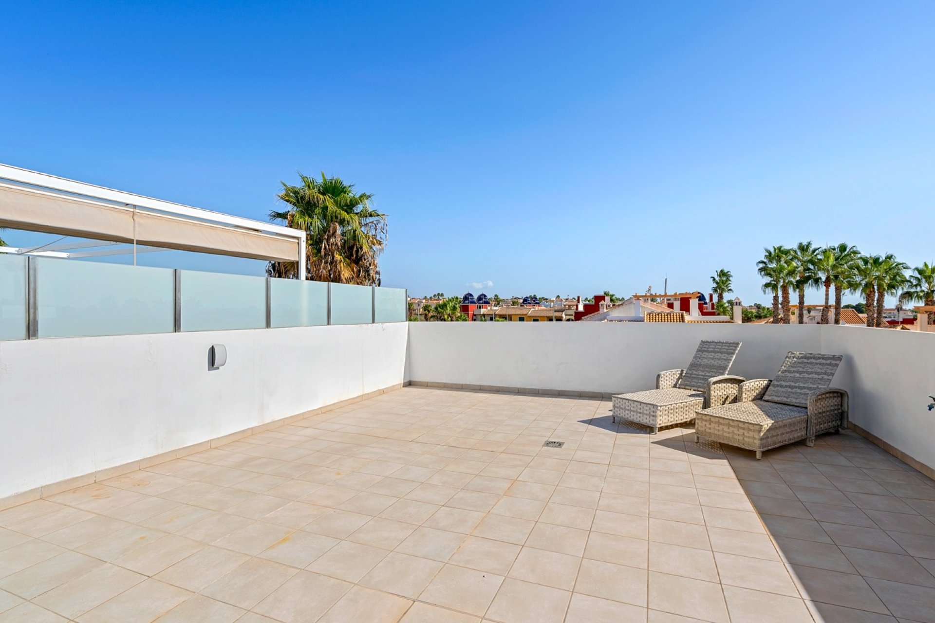 Resale - Townhouse / Duplex / Corner - Ciudad Quesada - Doña Pepa