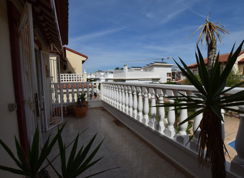 Resale - Townhouse / Duplex / Corner - Ciudad Quesada - Doña Pepa