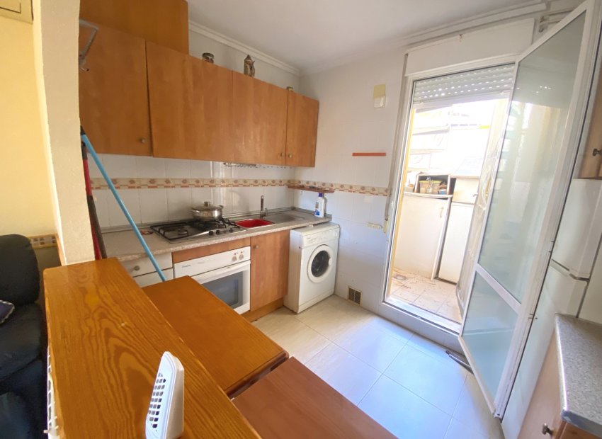 Resale - Townhouse / Duplex / Corner - Ciudad Quesada - Doña Pepa