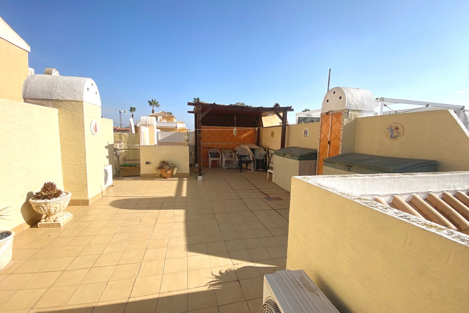 Resale - Townhouse / Duplex / Corner - Ciudad Quesada - Doña Pepa