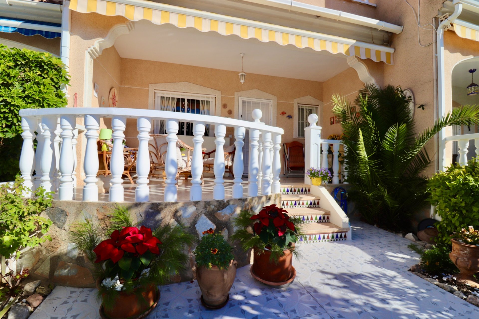 Resale - Townhouse / Duplex / Corner - Ciudad Quesada - Doña Pepa