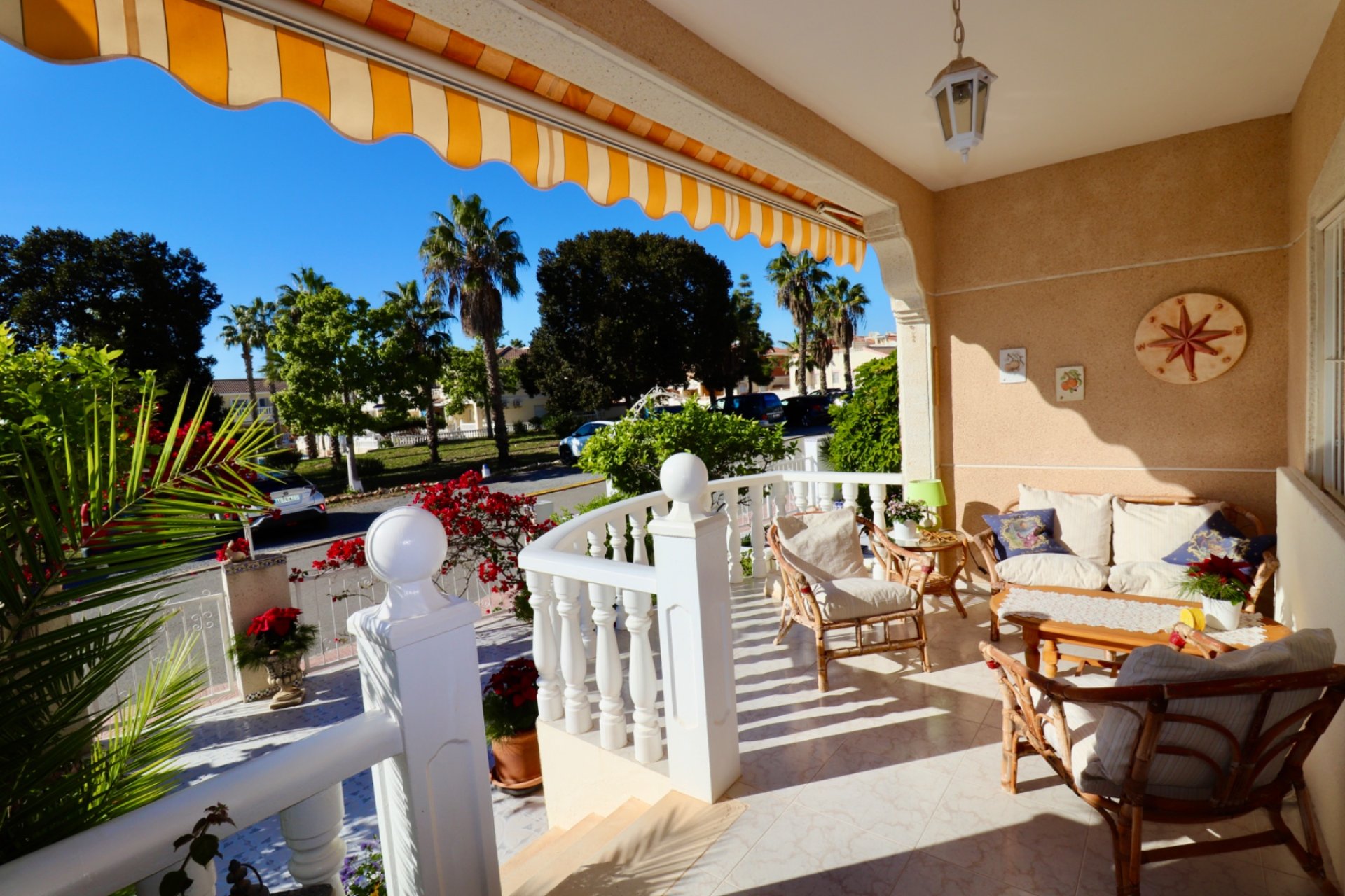 Resale - Townhouse / Duplex / Corner - Ciudad Quesada - Doña Pepa