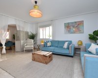 Resale - Townhouse / Duplex / Corner - Ciudad Quesada - Doña Pepa