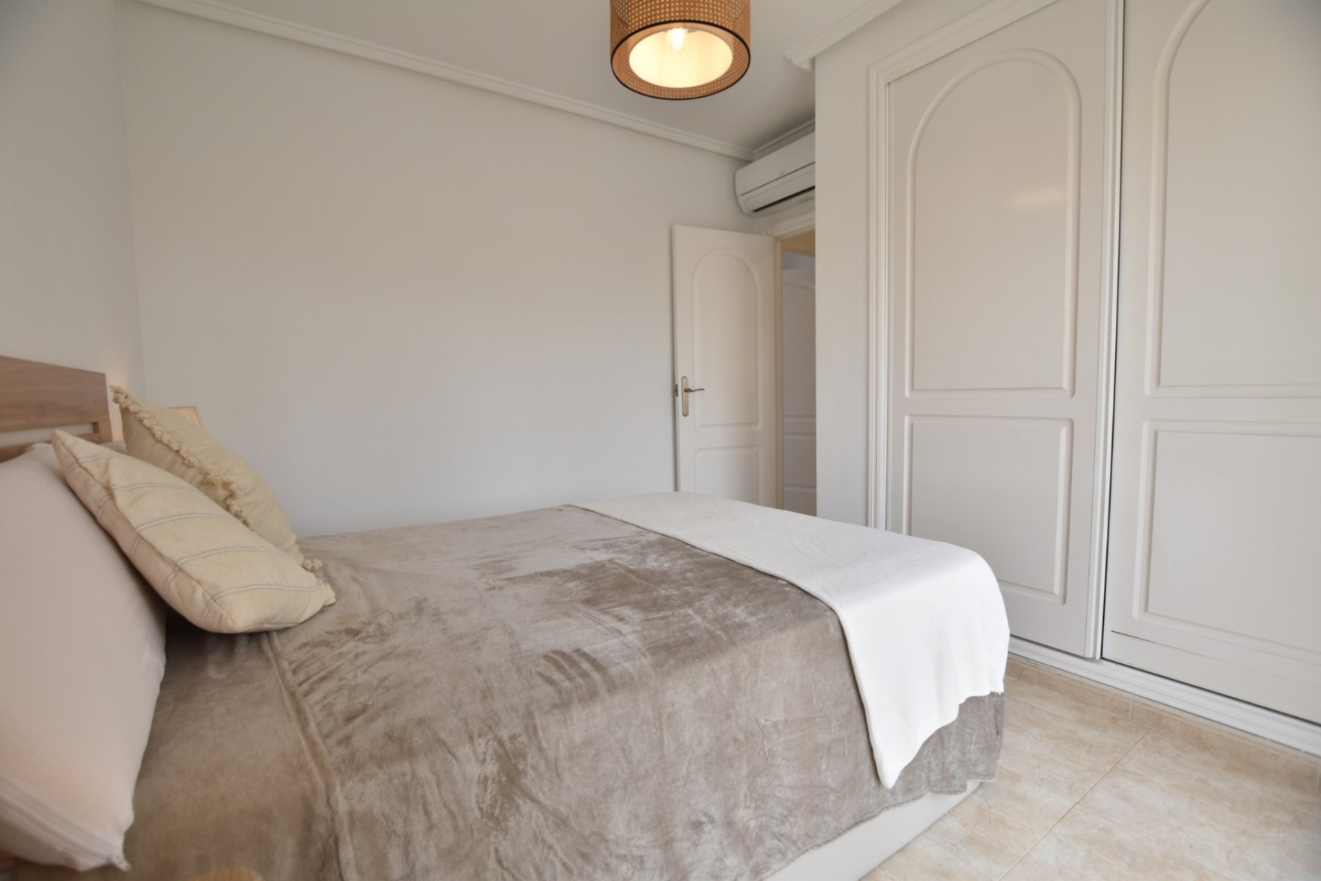 Resale - Townhouse / Duplex / Corner - Ciudad Quesada - Doña Pepa