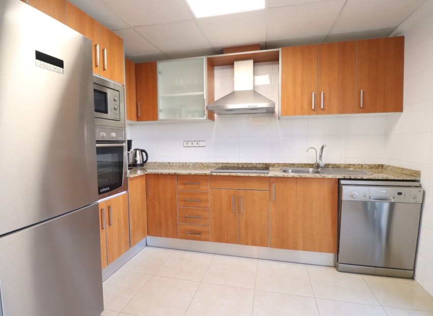 Resale - Townhouse / Duplex / Corner - Ciudad Quesada - Doña Pepa
