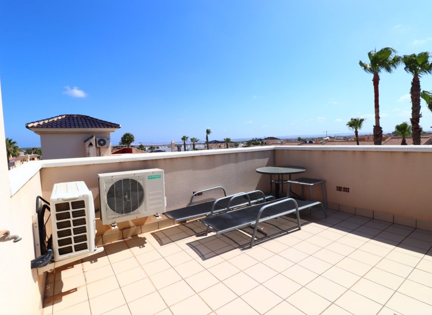 Resale - Townhouse / Duplex / Corner - Ciudad Quesada - Doña Pepa
