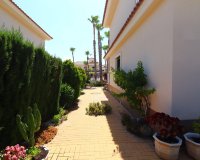 Resale - Townhouse / Duplex / Corner - Ciudad Quesada - Doña Pepa