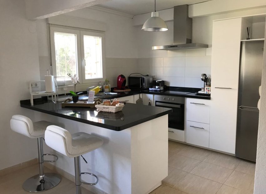 Resale - Townhouse / Duplex / Corner - Ciudad Quesada - Doña Pepa