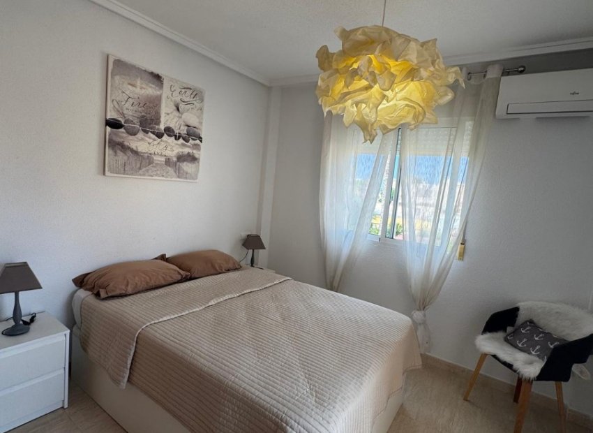 Resale - Townhouse / Duplex / Corner - Ciudad Quesada - Doña Pepa