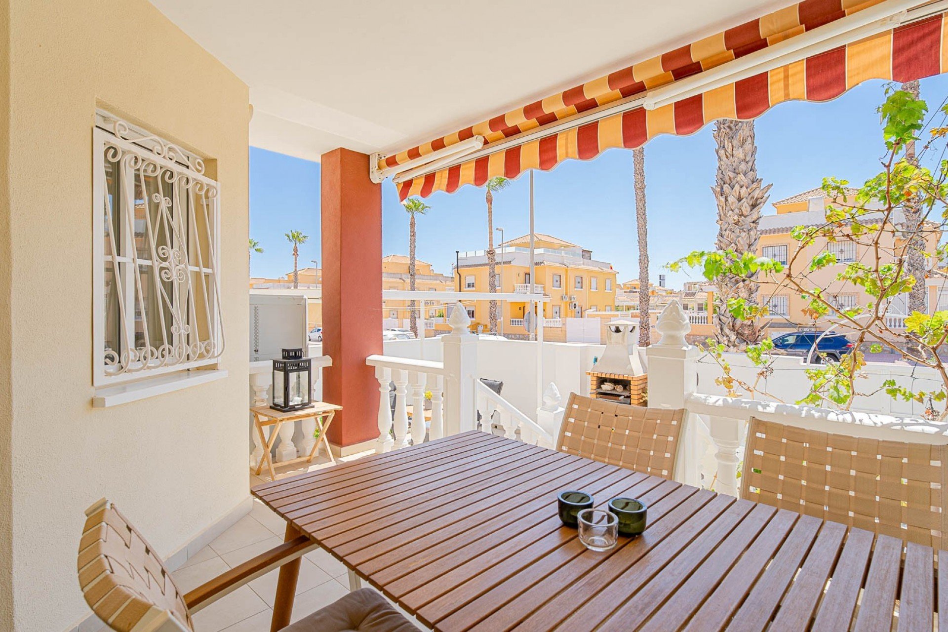 Resale - Townhouse / Duplex / Corner - Ciudad Quesada - Doña Pepa