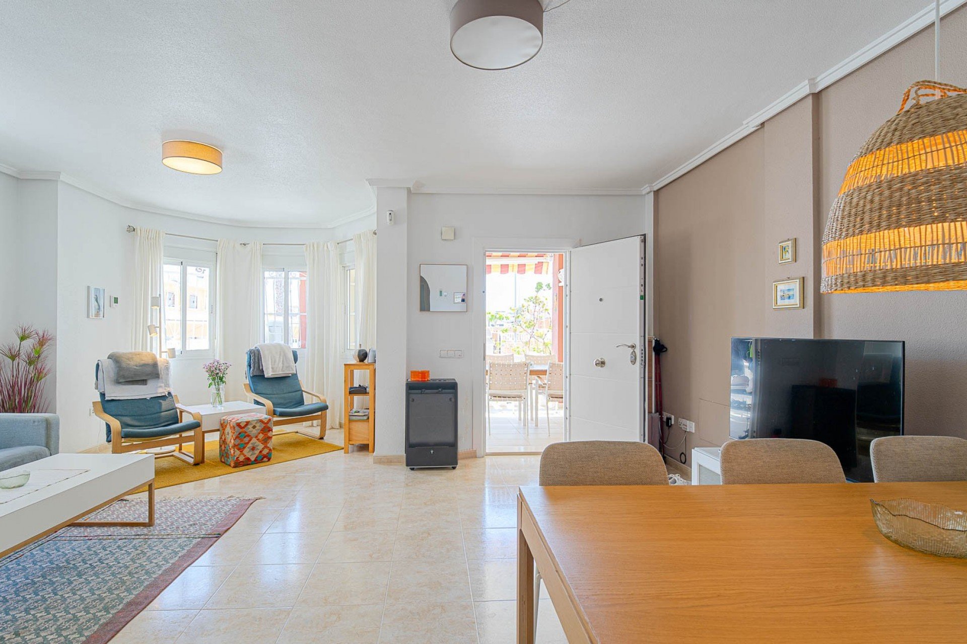 Resale - Townhouse / Duplex / Corner - Ciudad Quesada - Doña Pepa