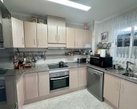 Resale - Townhouse / Duplex / Corner - Ciudad Quesada - Doña Pepa