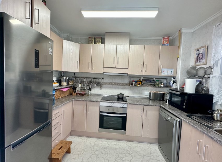 Resale - Townhouse / Duplex / Corner - Ciudad Quesada - Doña Pepa