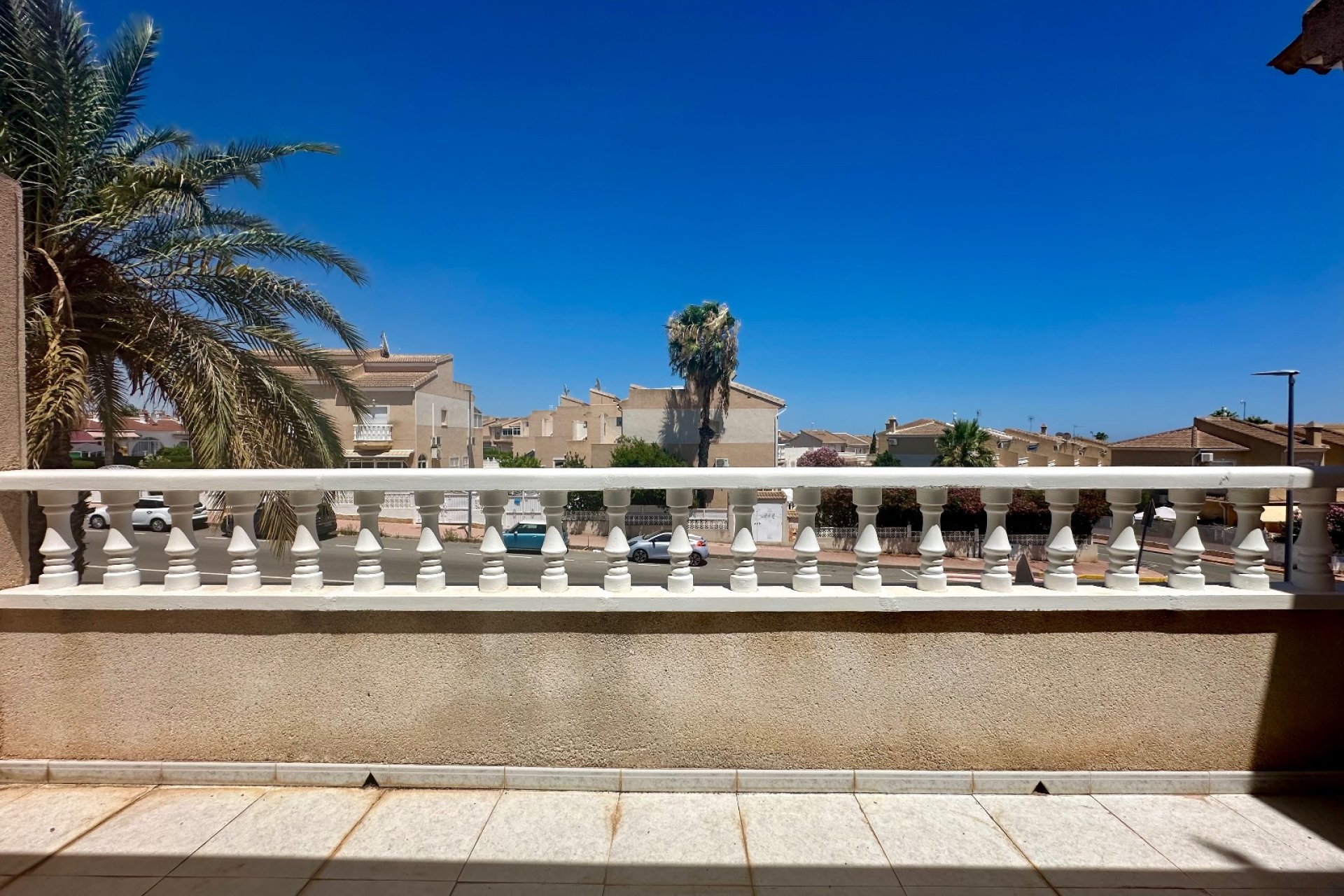 Resale - Townhouse / Duplex / Corner - Ciudad Quesada - Doña Pepa