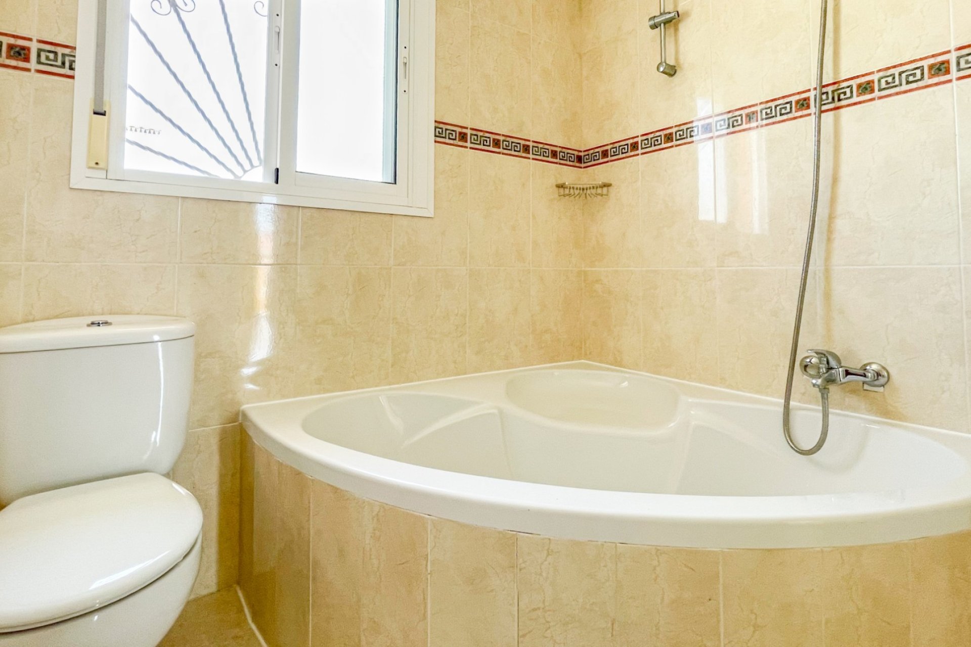 Resale - Townhouse / Duplex / Corner - Ciudad Quesada - Doña Pepa