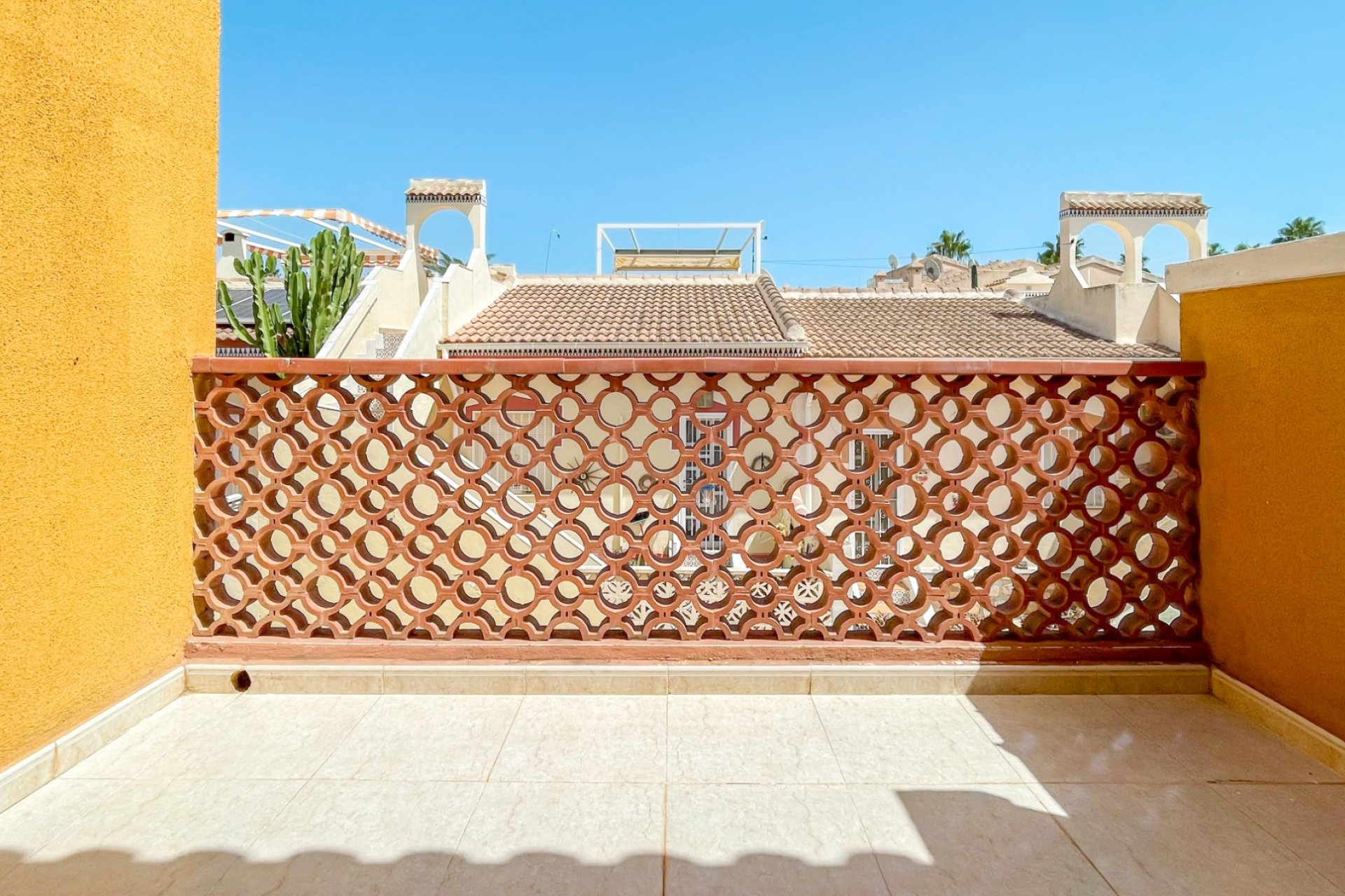 Resale - Townhouse / Duplex / Corner - Ciudad Quesada - Doña Pepa