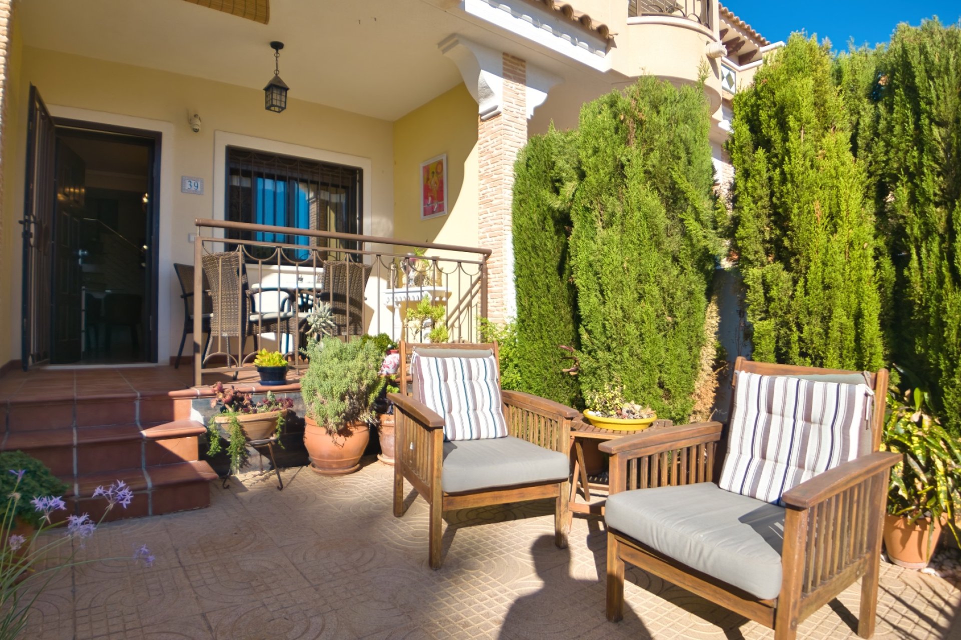 Resale - Townhouse / Duplex / Corner - Ciudad Quesada - Doña Pepa